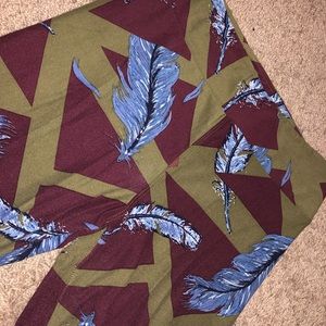 Feather print LuLaRoe OS